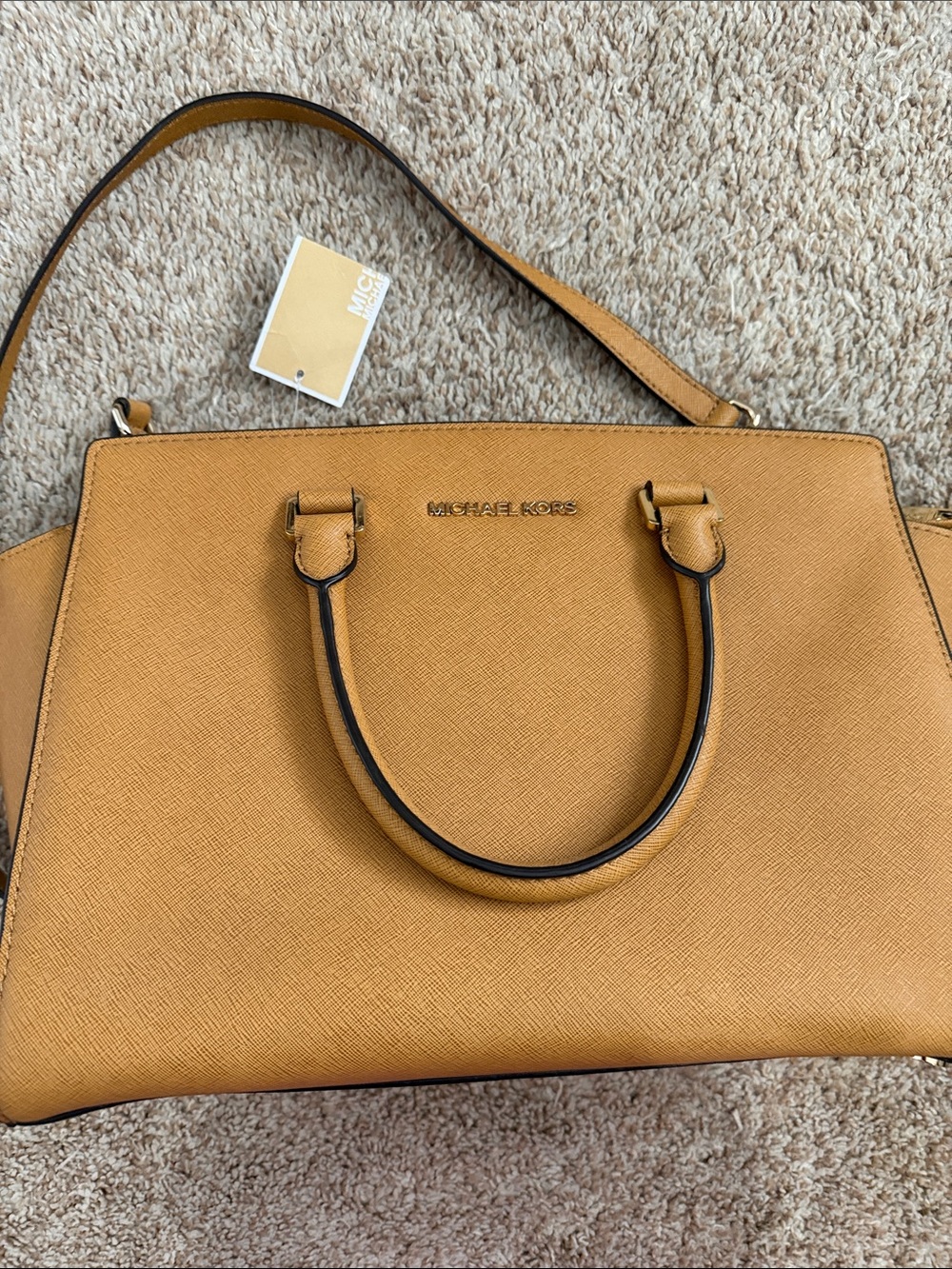 Michael Kors Selma large tan Satchel